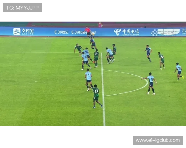 围绕以足球练腿器叫什么名字为主题全面解析训练装备选择要点技巧 围绕以足球练腿器叫什么名字为主题全面解析训练装备选择要点技巧